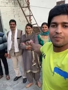 Thara Bhai Joginder Family Photo